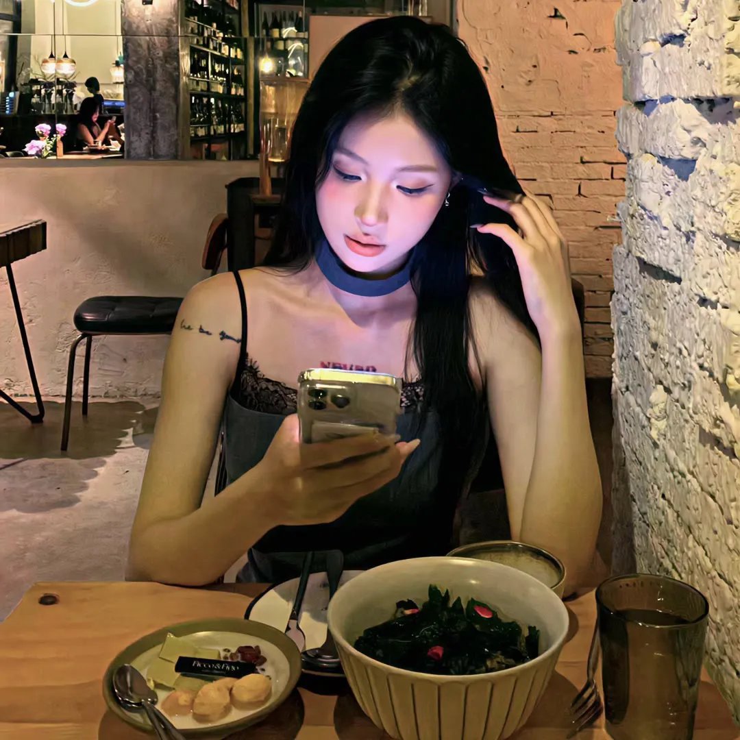 羊圈里的俘虏 海报